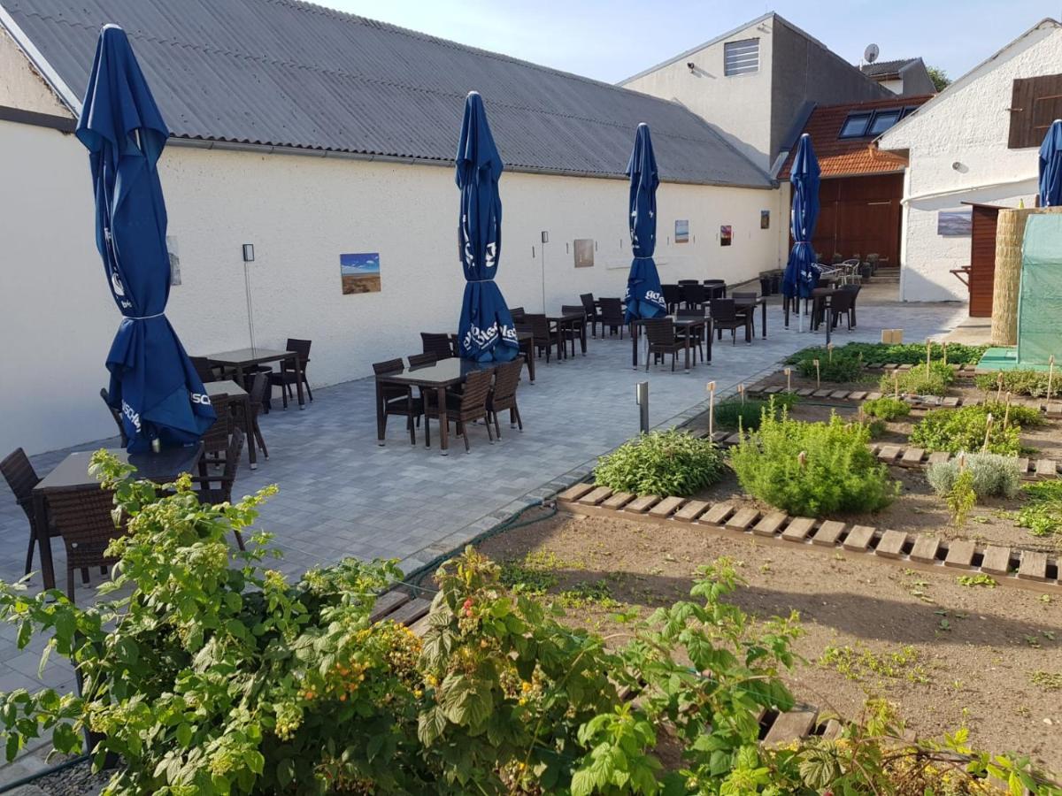 Gaestehaus Lokalaugenschein Podersdorf am See Exterior foto